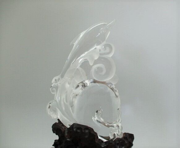 [送料無料]最高品質][超美品] 総高約32cm 最高品質天然水晶イルカ