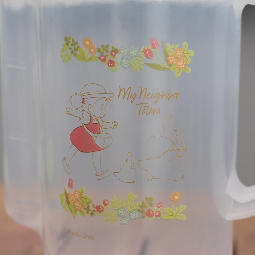 楽天市場】となりのトトロ メイちゃん コップの通販 ネコバス 置物