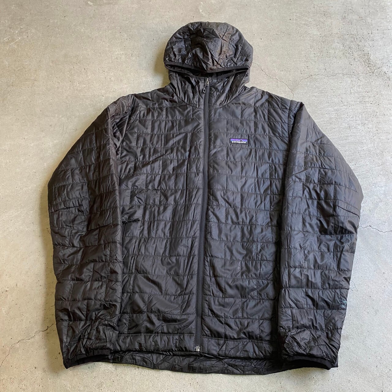 15年製 パタゴニア ナノパフフーディー PRIMALOFT プリマロフト キルティングジャケット メンズL 古着 Patagonia 中綿入り  84221 FA15 ブラック 黒【アウトドアジャケット】【WS2202-30】【SOL】 | cave 古着屋【公式】古着通販サイト