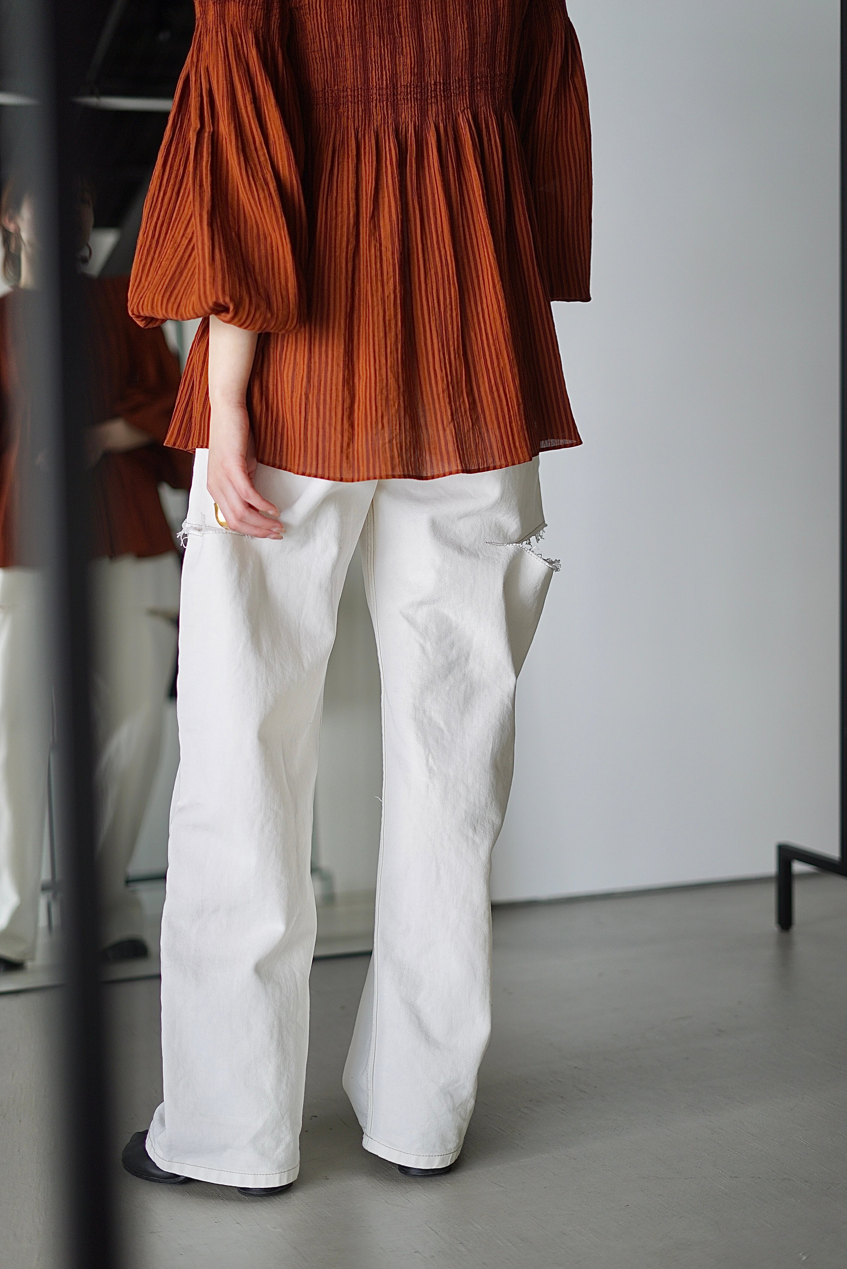 Maison Margiela / Denim jeans slash detail (White) | JUQUI Maison Margiela / Denim jeans slash detail (White) | JUQUI