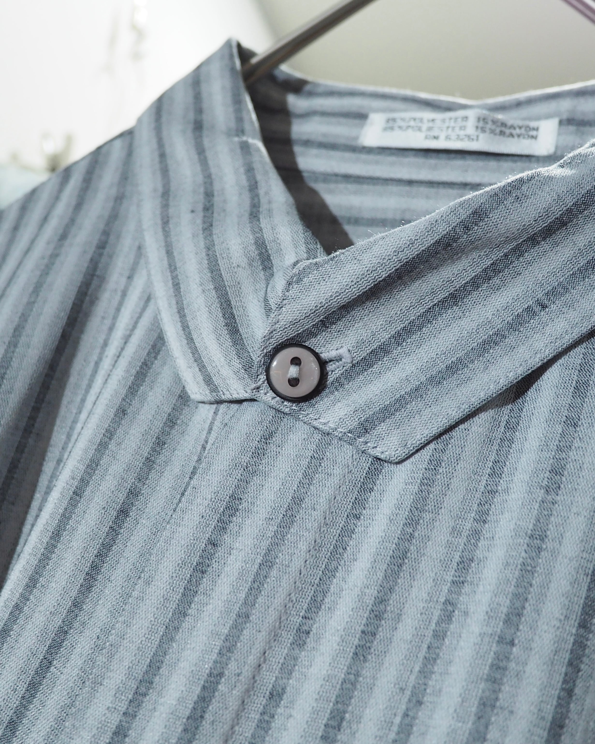 1990s " Pavo by Lastrade " Deformation Collar Design Vintage Drape Loose Shirt