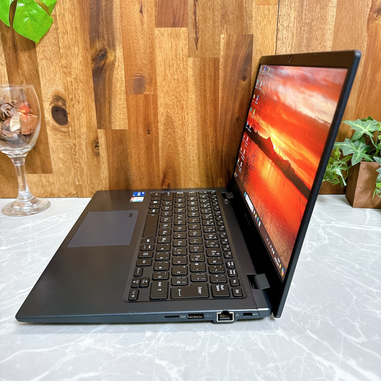 2021年式 Dynabook G83/HS 第11世代Core i5 / メモリ16GB / SSD 256GB / 13.3インチ FHD