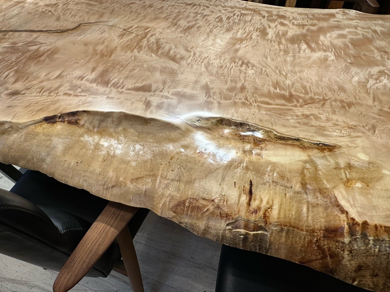 栃（トチ）_1890-1920×970-780-890×54_浅草本店_テーブル天板/一