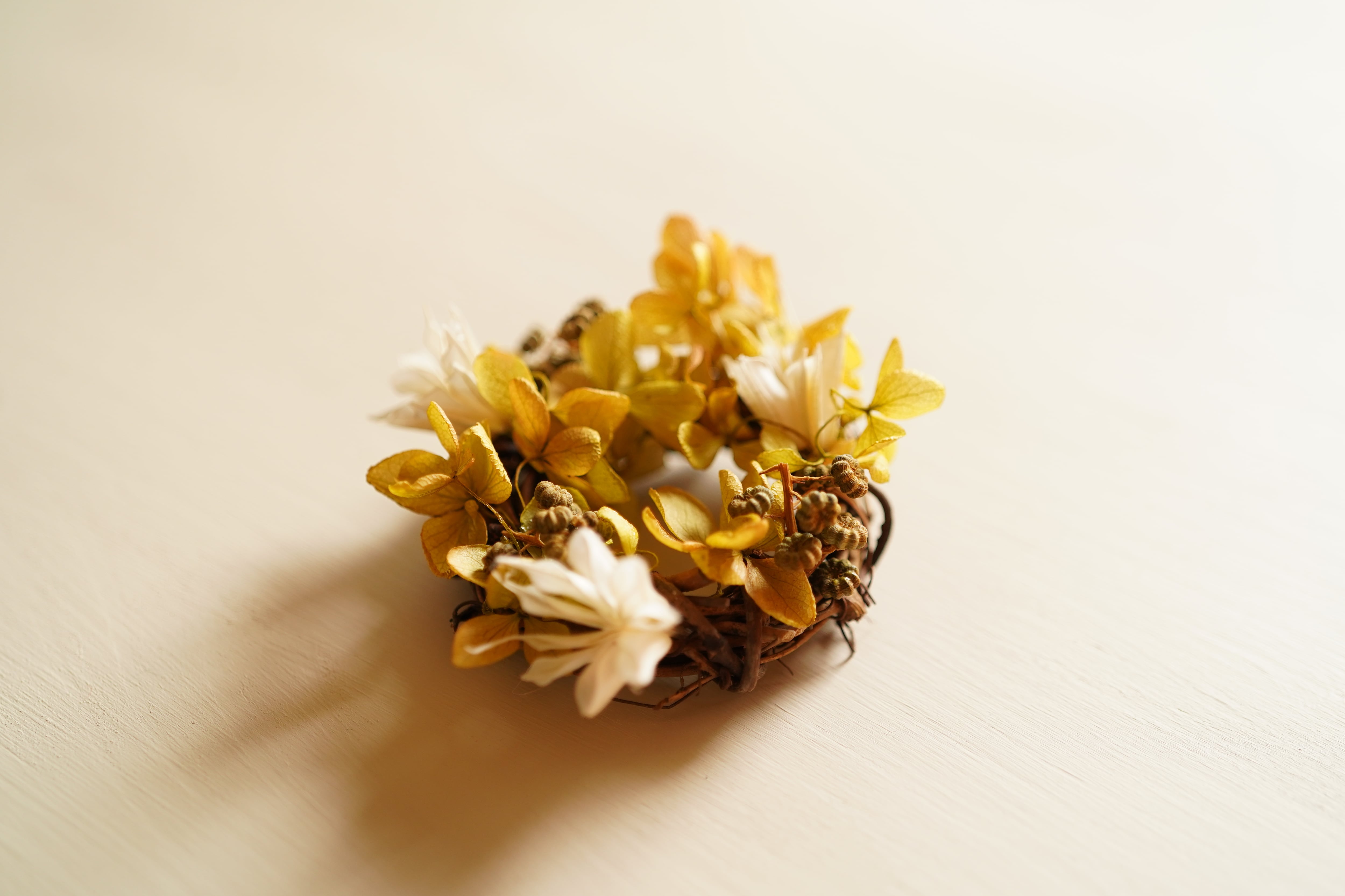 カラフル小花のミニリース | terrier de sautillé（テリエドソティエ）