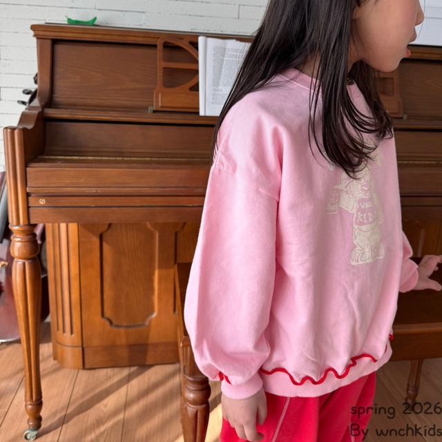 《送料無料》予約:くねくねトレーナー【wnchkid’s】