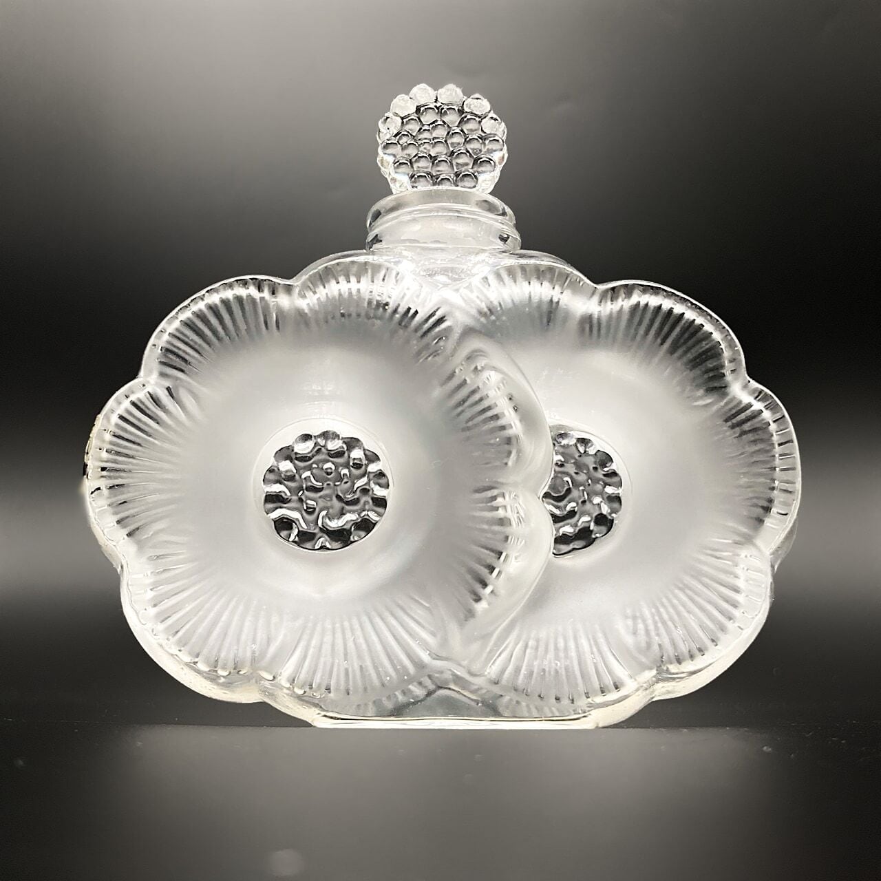 ラリック Lalique フランス クリスタルガラス 香水瓶 「ふたつの花（ドゥ・フルール）」 9.5cm