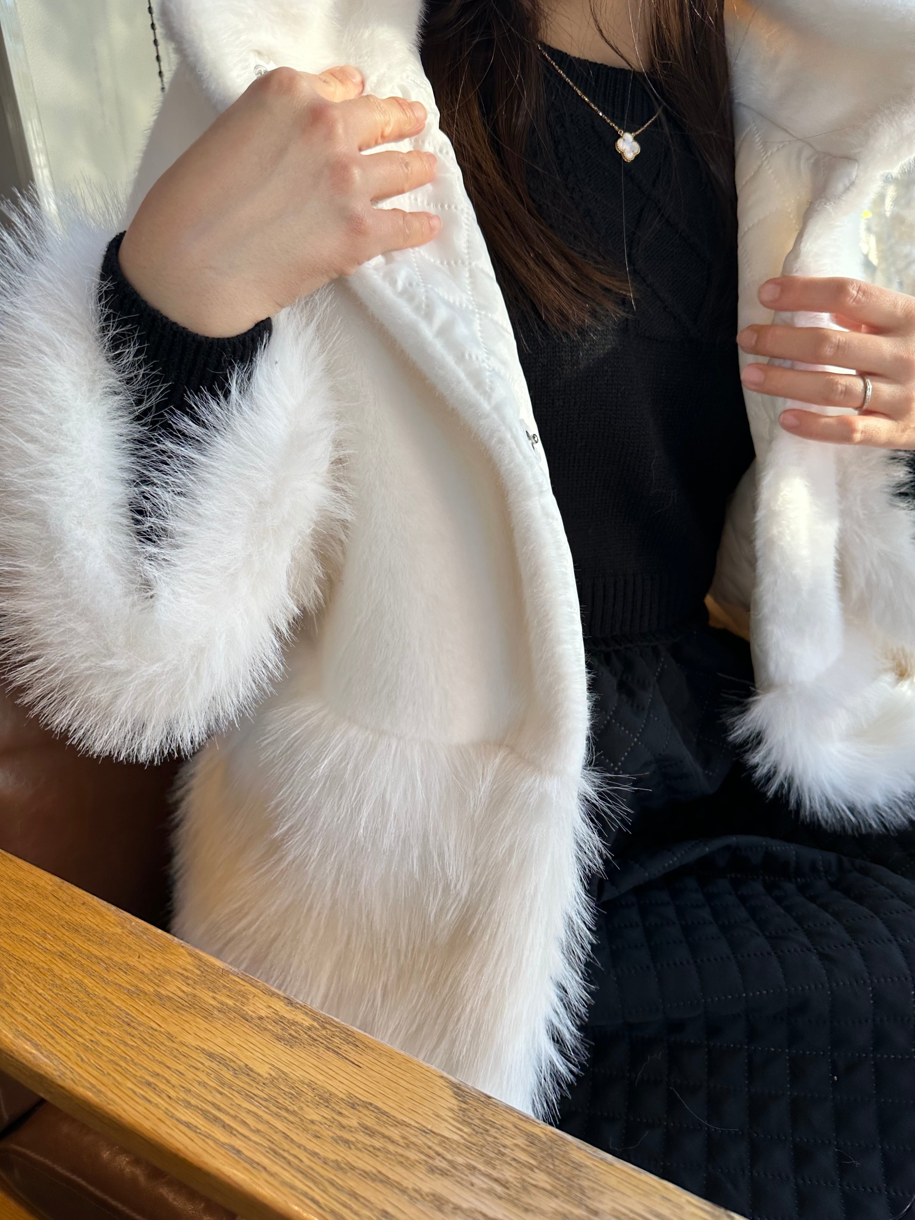 Eco fur coat(White・Black) | Richesse