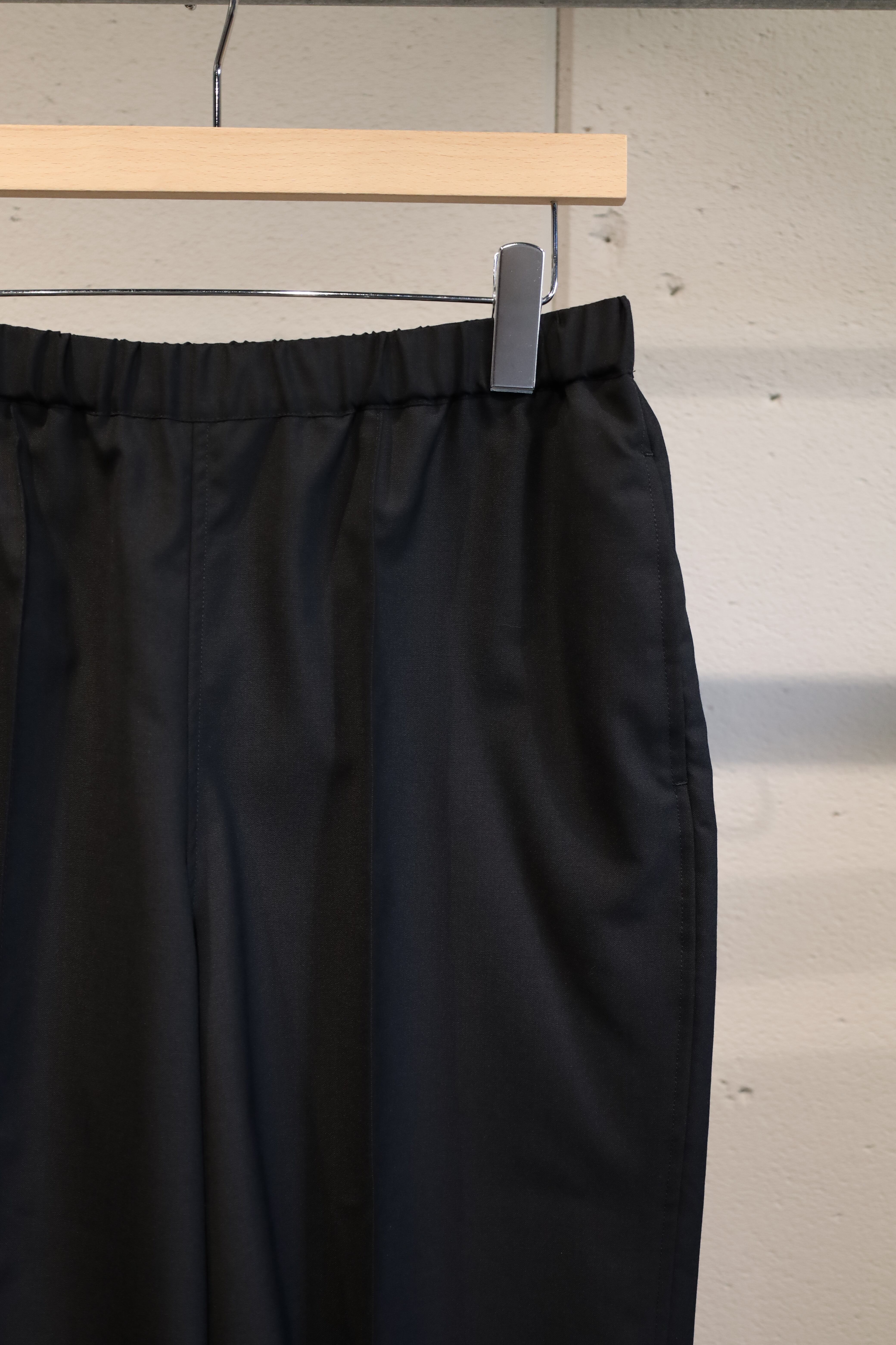 CALM】WOOL TROPICAL EASY SLACKS SHORTS | CALM