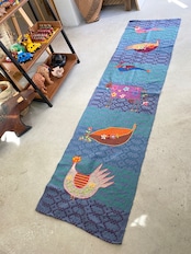 刺繍マルチカバー ロング大 ブルー 鳥と牛モチーフ