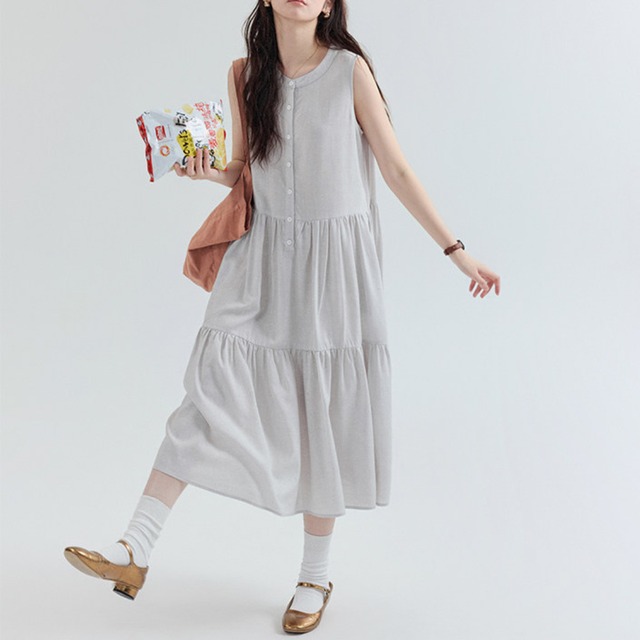 tiered sleeveless long dress