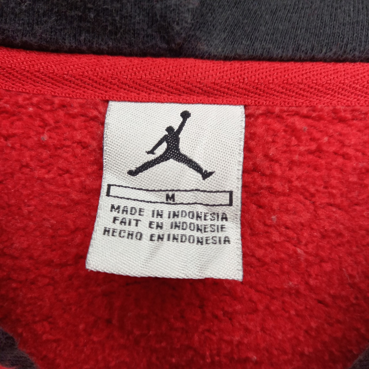 ナイキ　ジョーダン　フルジップ　スウェット　パーカー　刺繍　レッド　ブラック　M