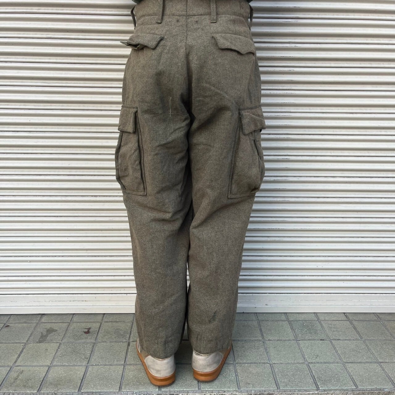 60s ドイツ軍 実物 ウール トラウザー カーゴパンツ ユーロ 78cm 60s ドイツ軍 実物 ウール トラウザー カーゴパンツ ユーロ 78cm