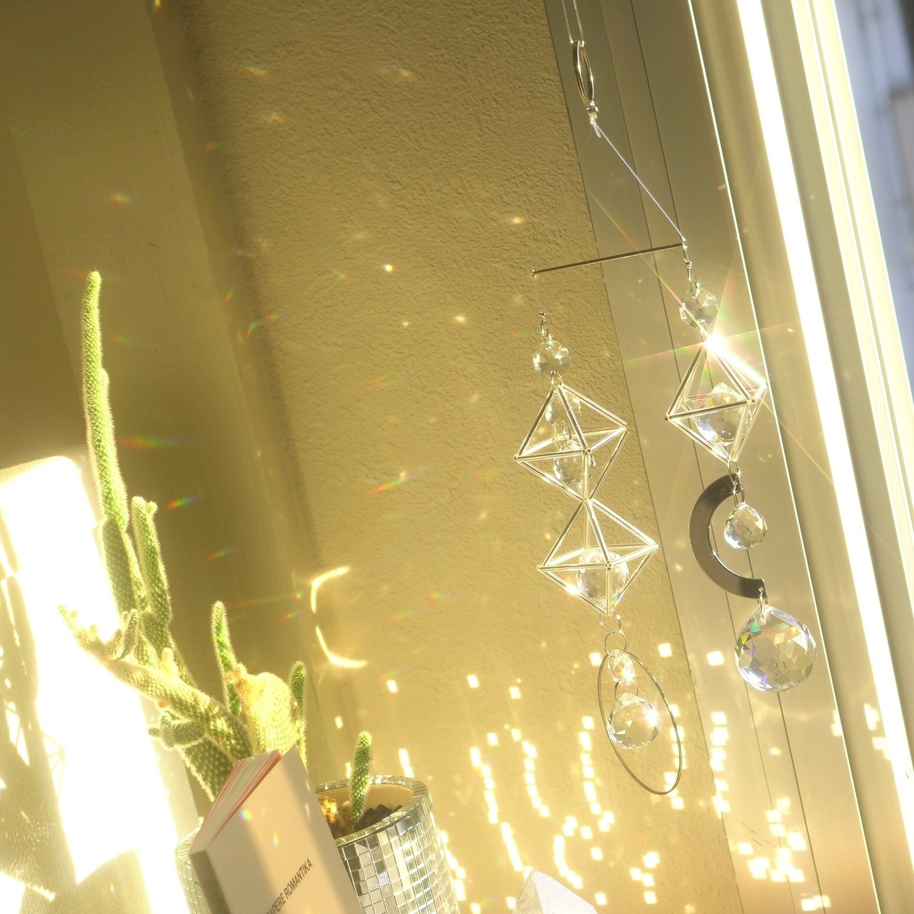 Libra S - Crystal Moonlight / リブラ / Light Healing Crystal Suncatcher