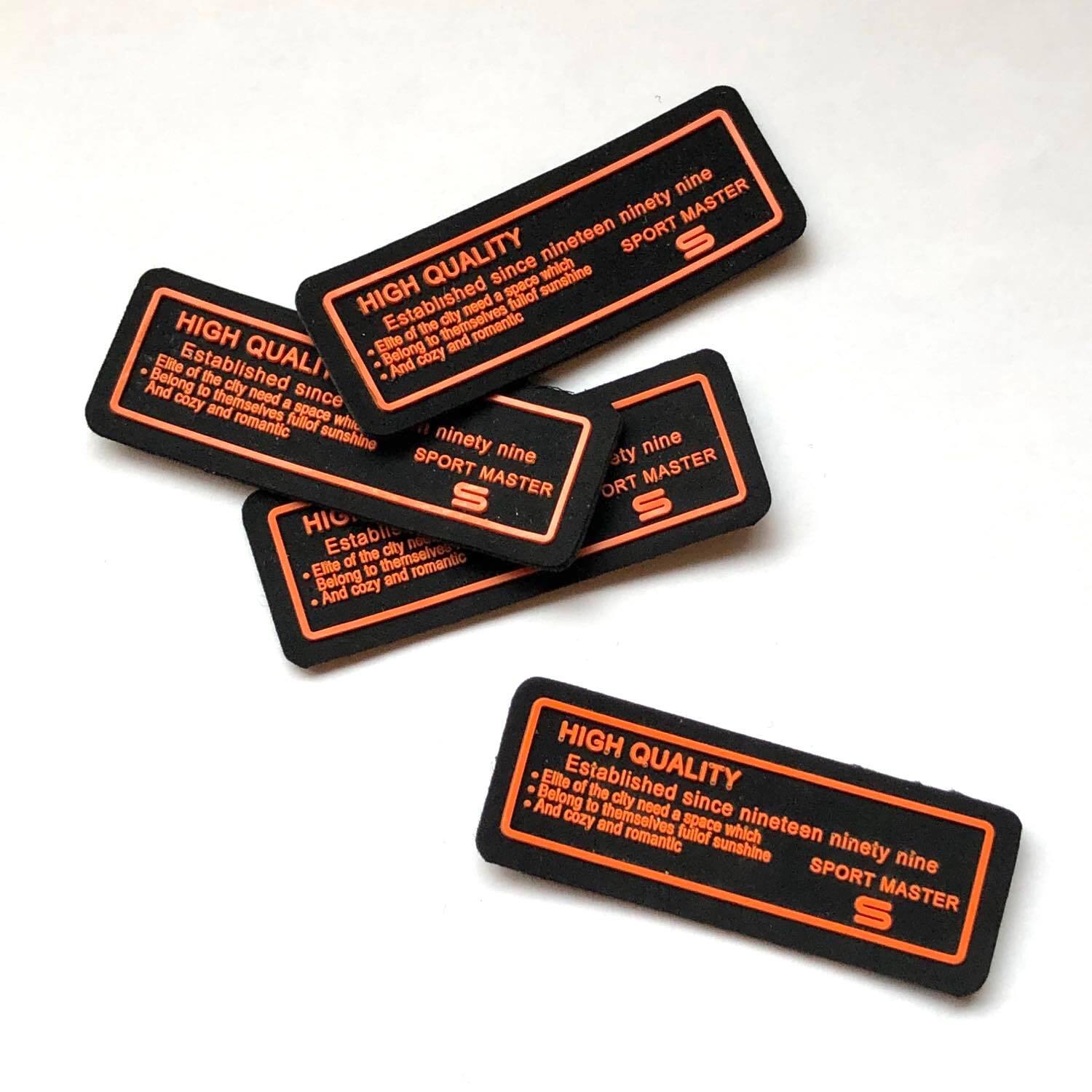 立体英字のラバー風タグオレンジ | Dua-アクセサリーパーツショップ