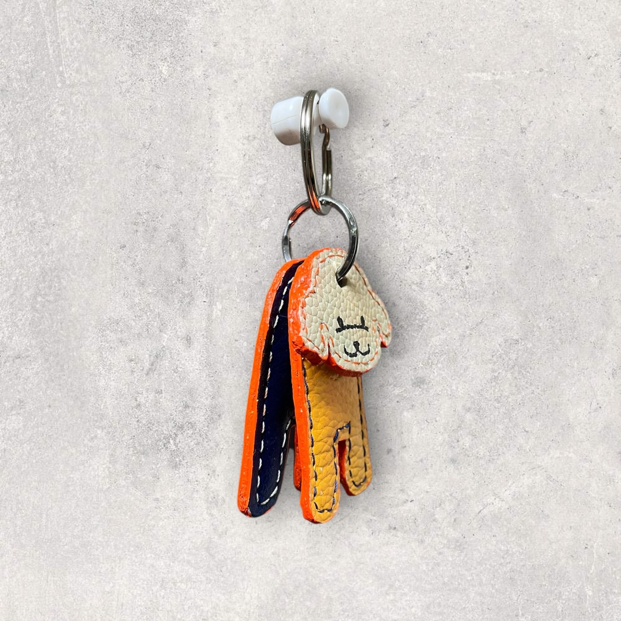 3連ドッグキーホルダー(プードルver.) | まるふく革工芸@オンライン