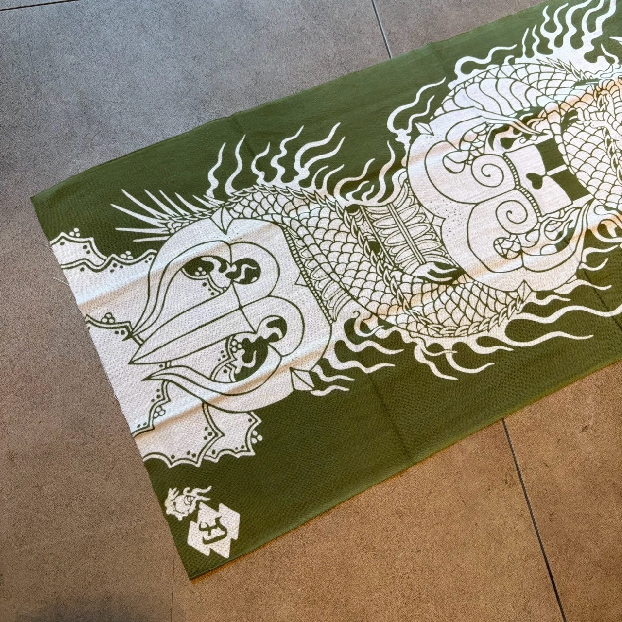 TENUGUI VERSION 伝統工芸 手ぬぐい KURIKARA side-A GREEN
