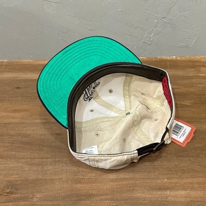 AMERICAN NEEDLE LINE OUT CAP