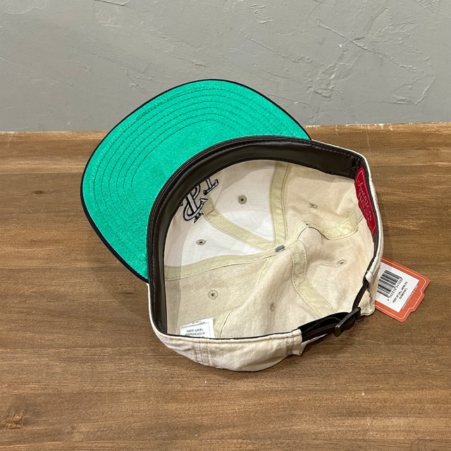 AMERICAN NEEDLE LINE OUT CAP