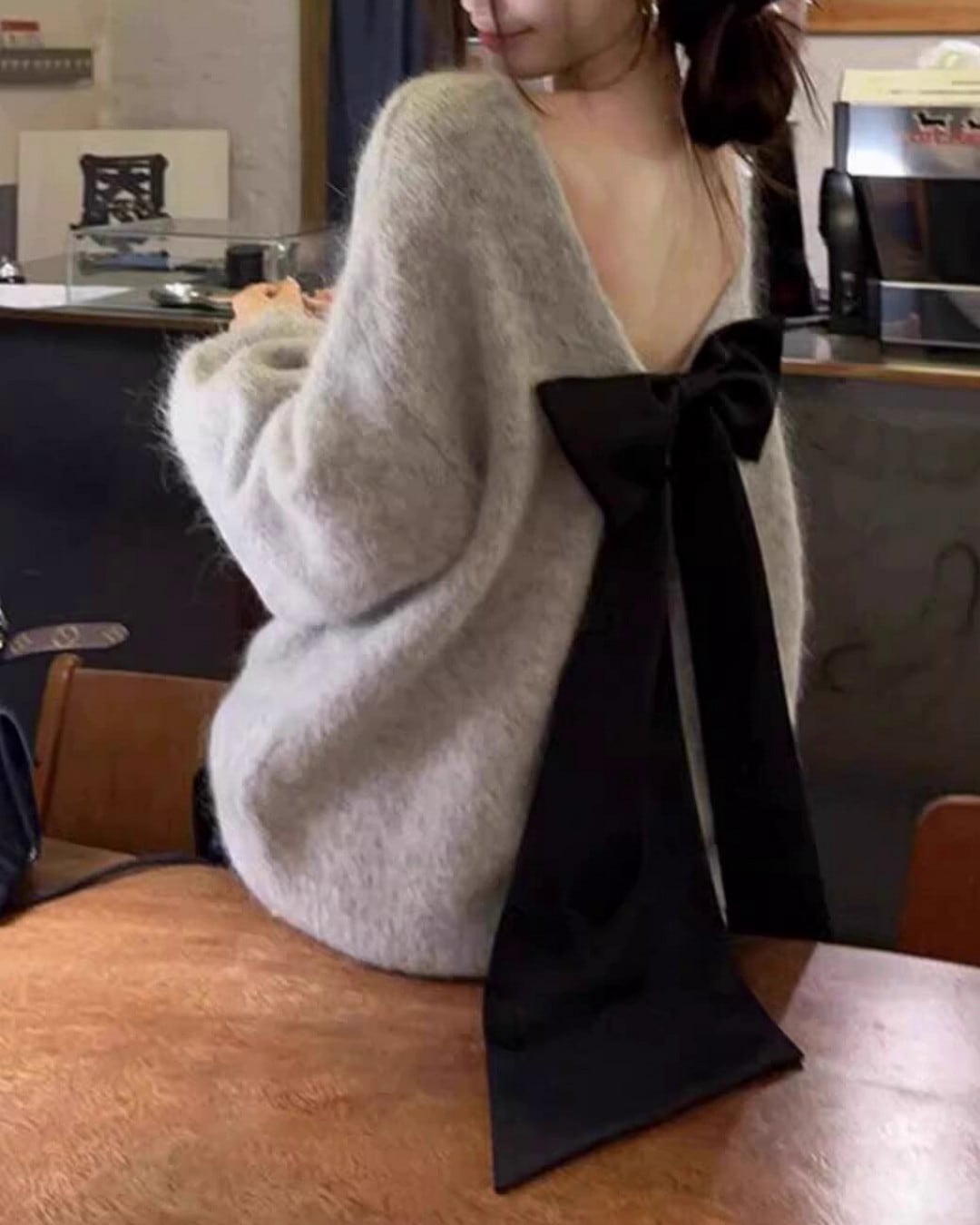 バックオープンリボンニット A24349