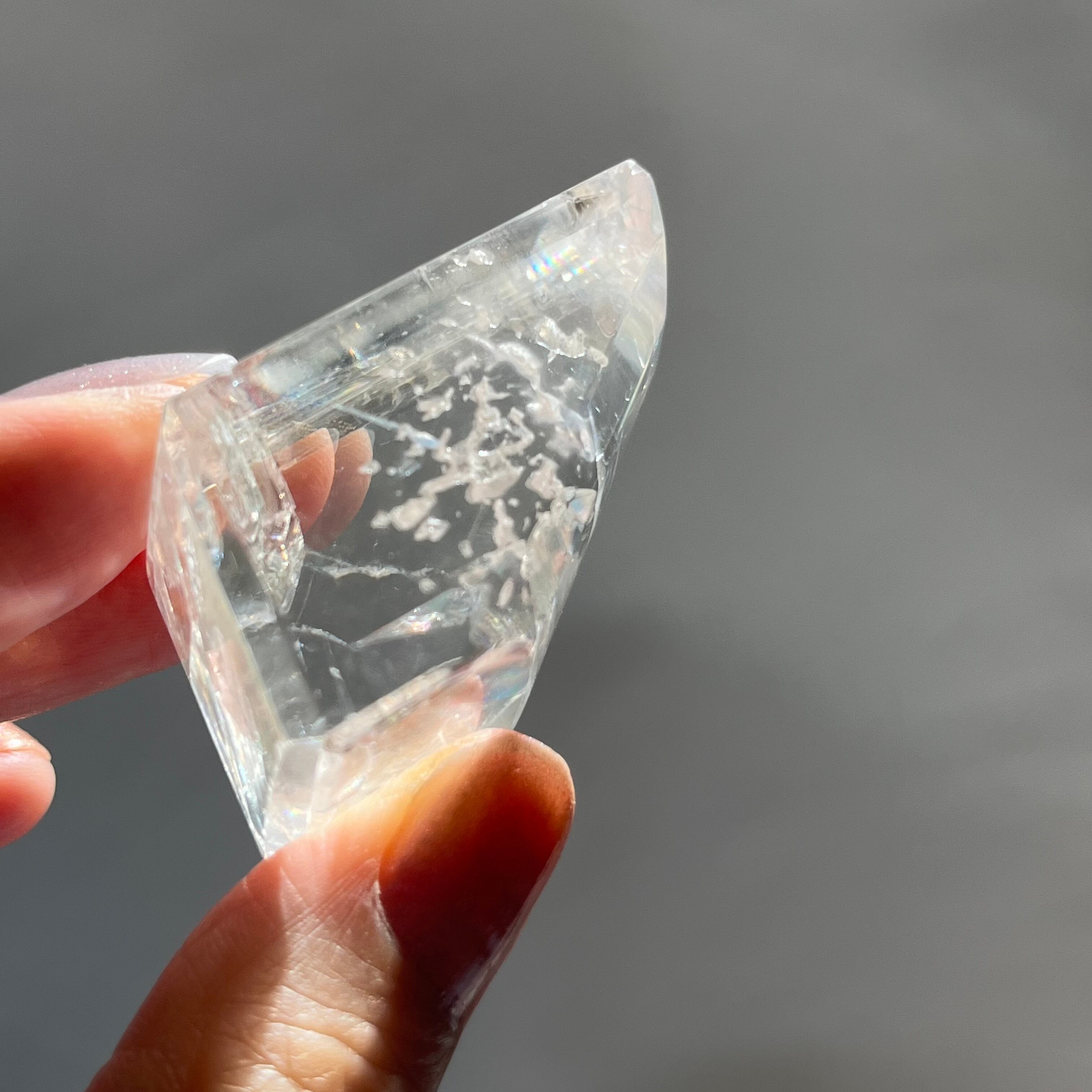 インド産クリアーカルサイト フリーフォーム 磨き | ANGELLA6