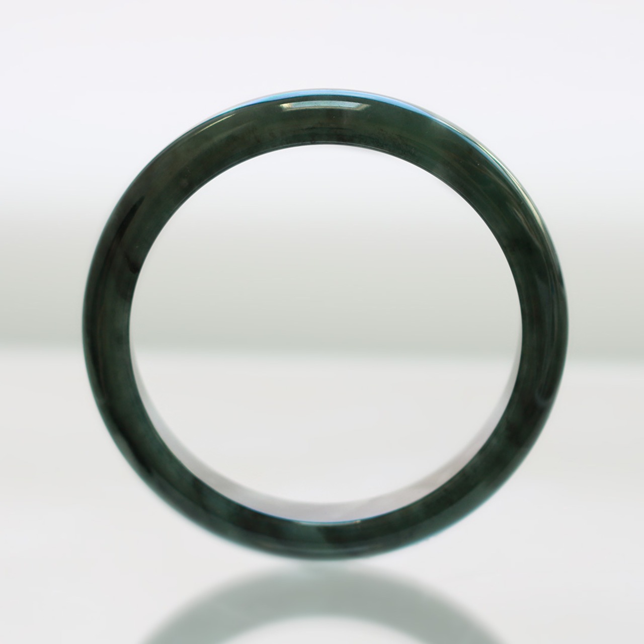 【内径 約60mm】 komaru Black 翡翠バングル A貨翡翠 jd_bg1548