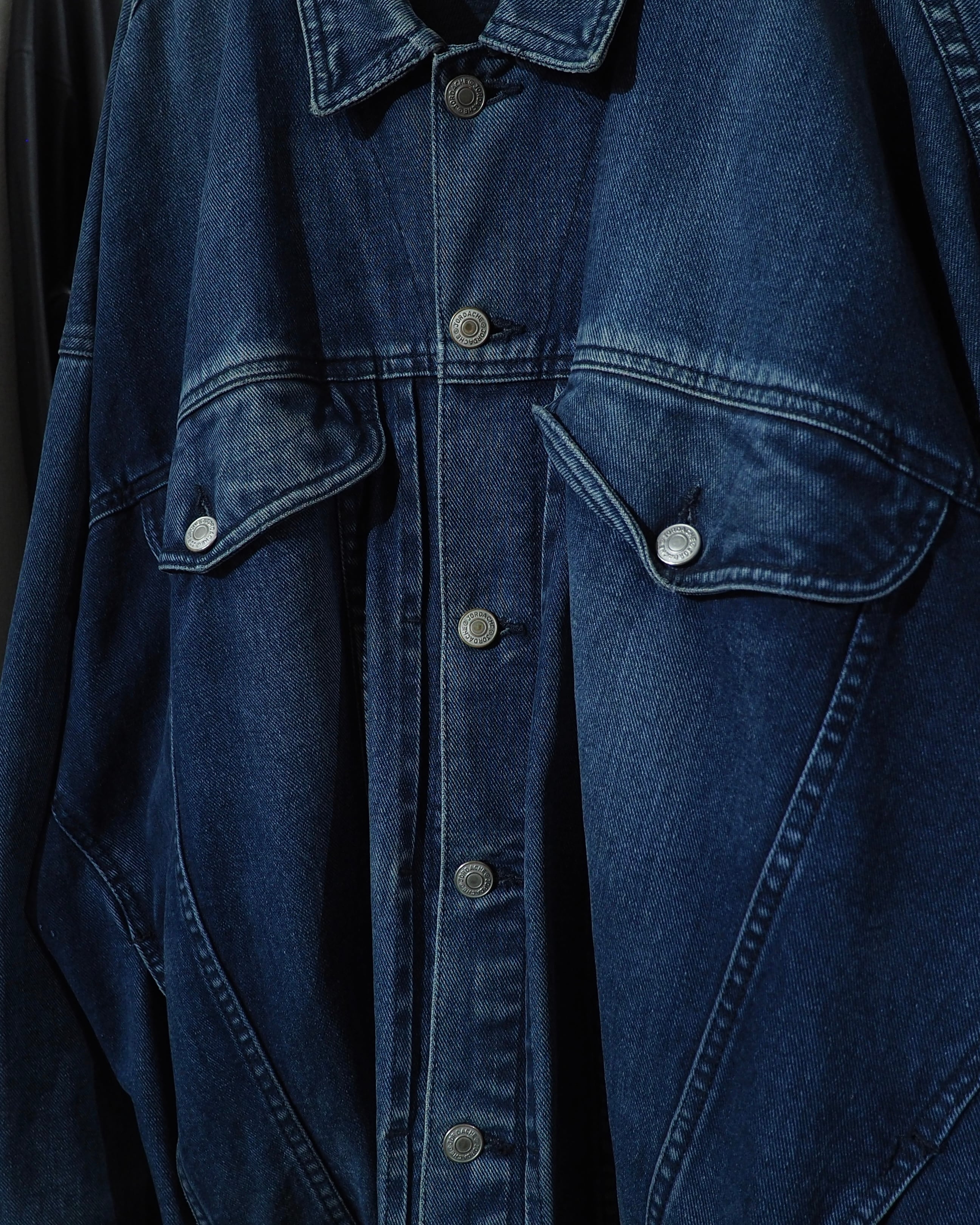 1990s " JORDACHE " Beautiful Fade Indigo Blue × Over silhouette vintage Denim Tracker jacket