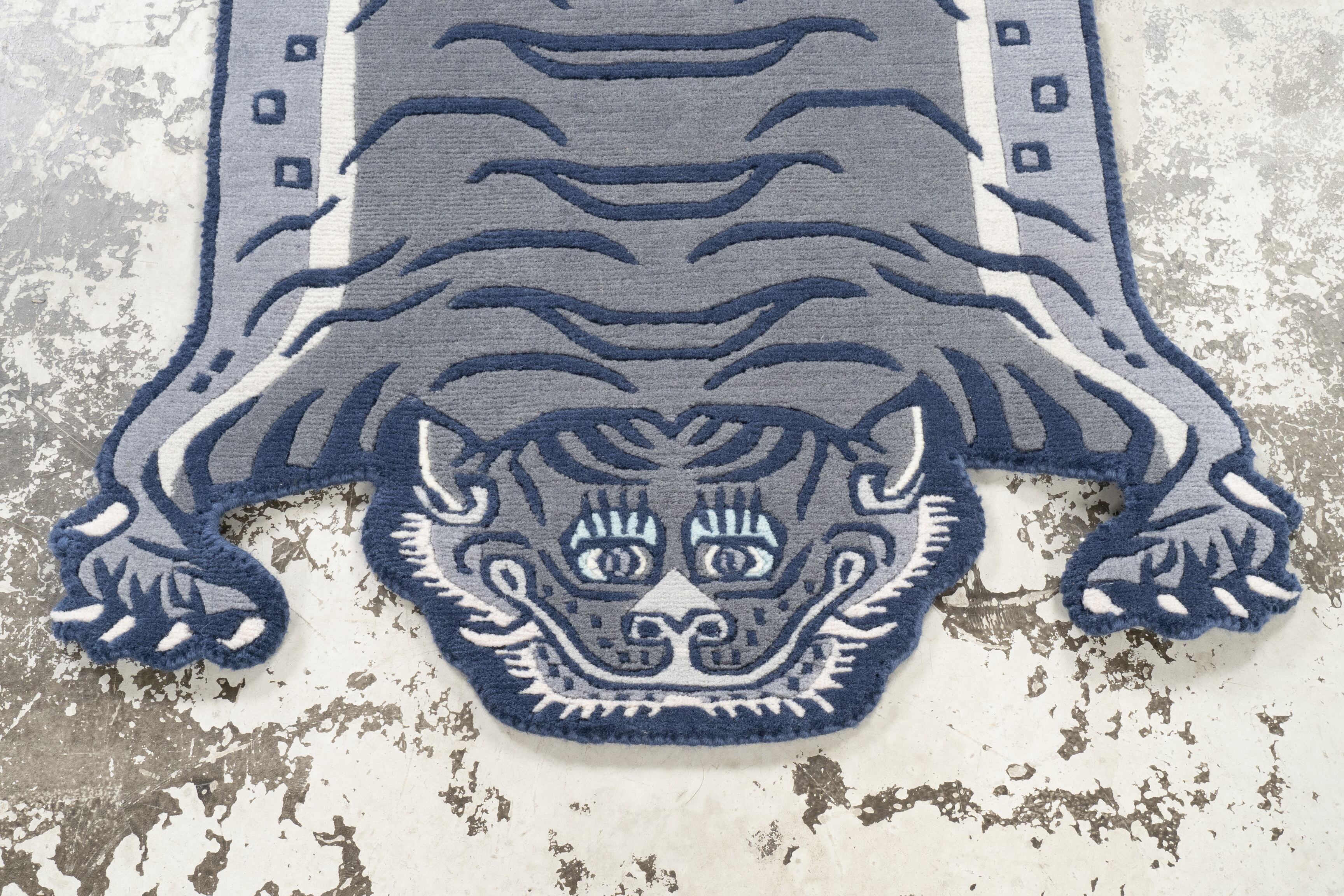 Tibetan Tiger Rug 《Sサイズ•ウール・オリジナル3・アッシュグレー465