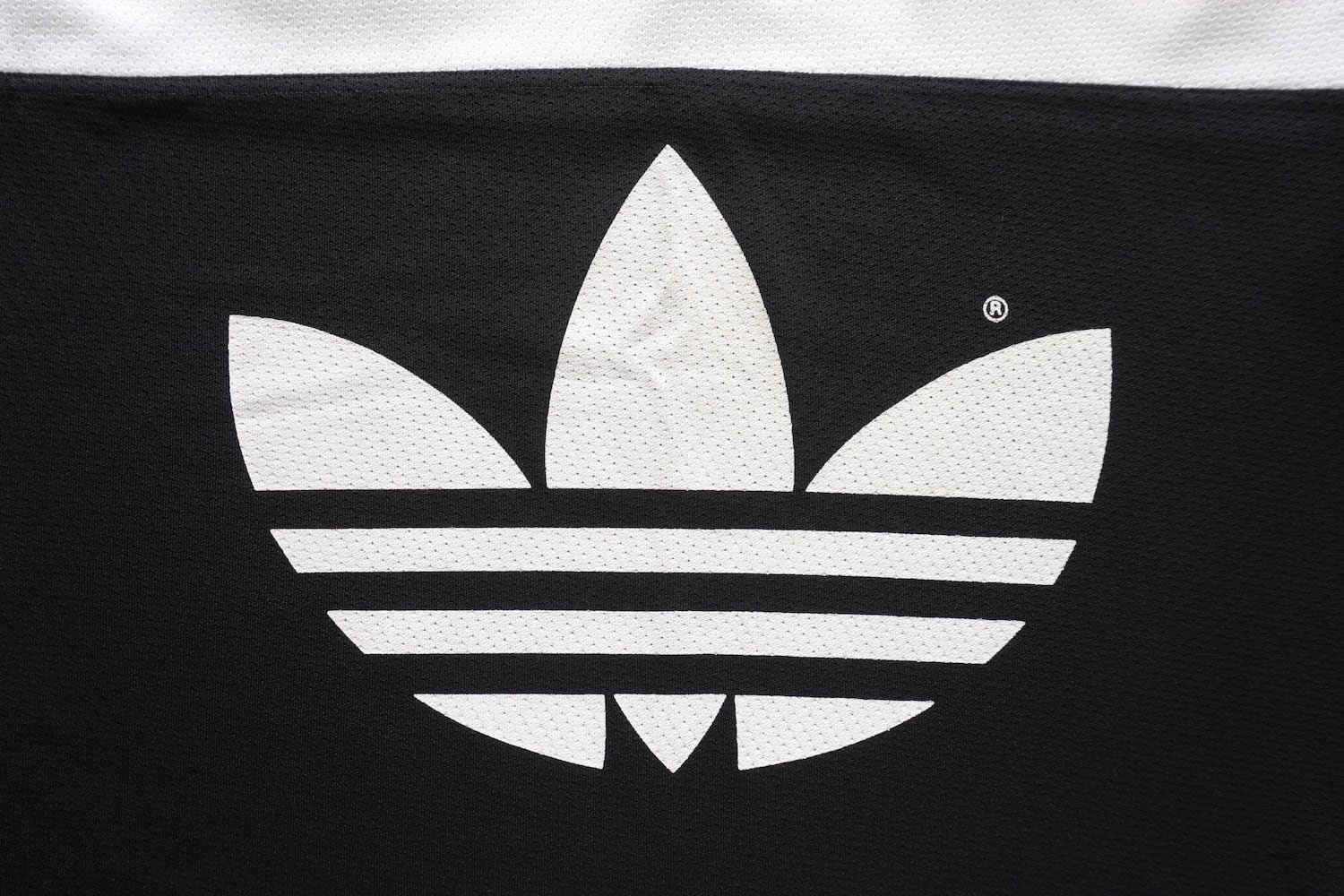 1980's〜90's [adidas] トレフォイルロゴ メッシュTシャツ ホワイト