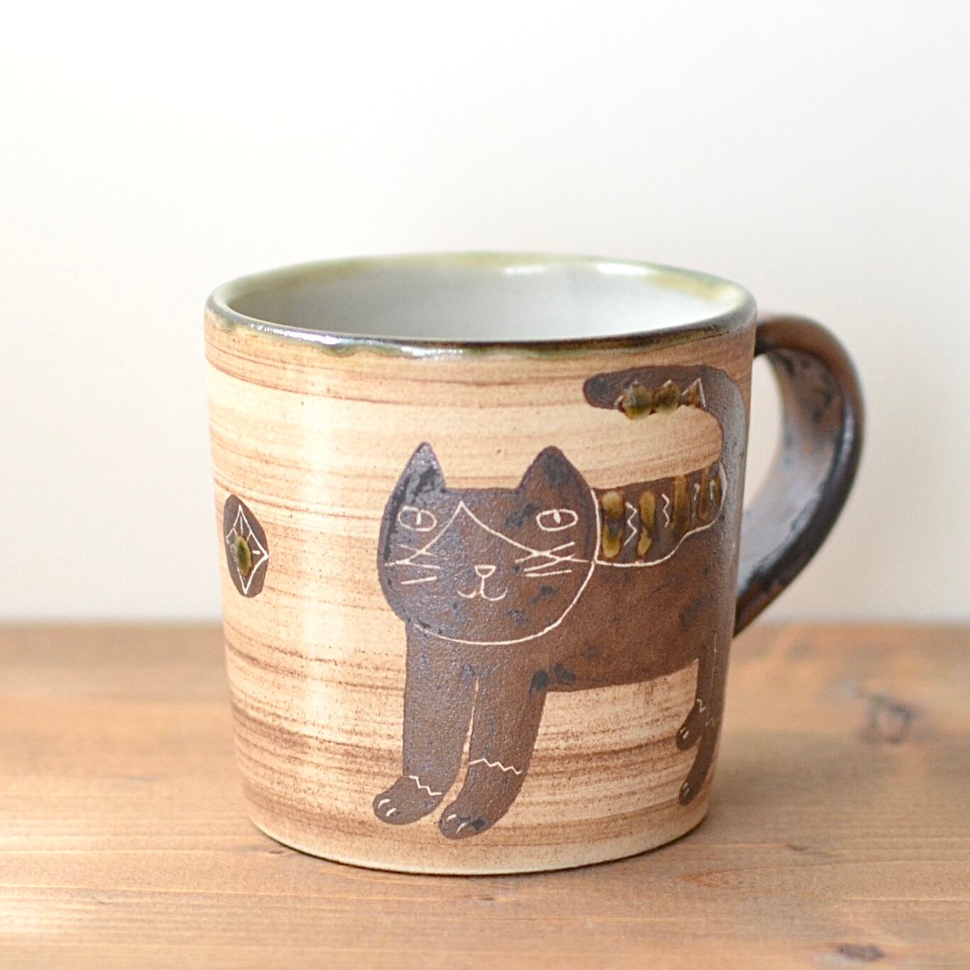 特大1・ハチワレネコのマグカップ