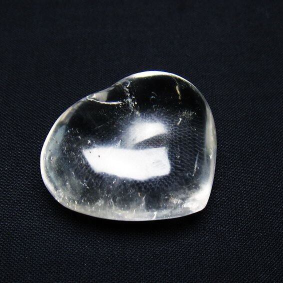 水晶 ハート置物 一点物 145-1538