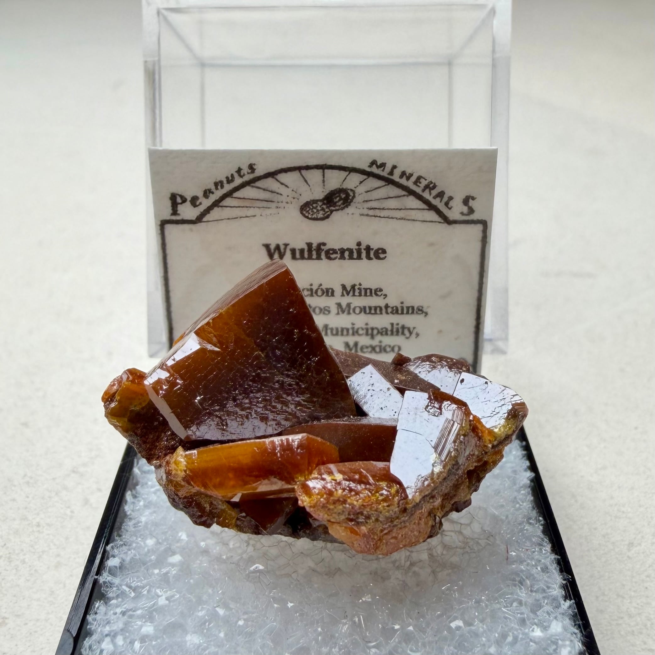 ウルフェナイト【Wulfenite】メキシコ産