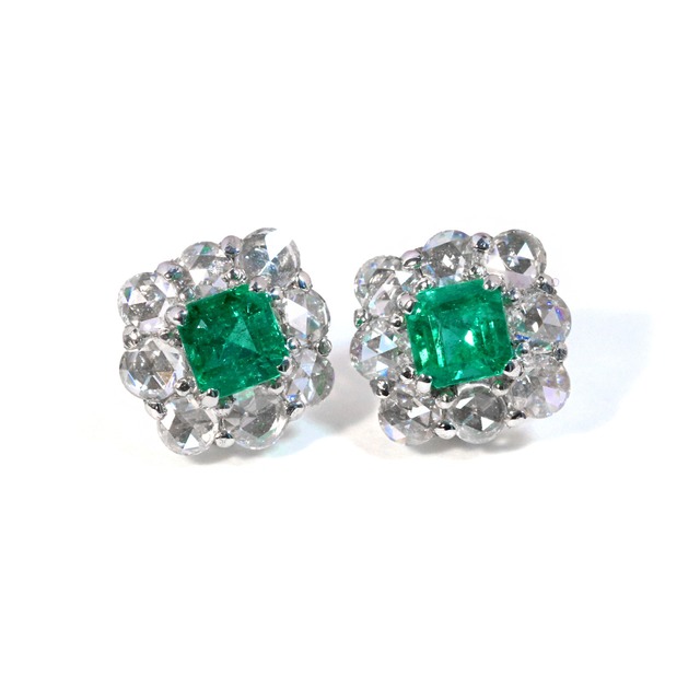 エメラルド(0.84ct)ピアス/PT900
