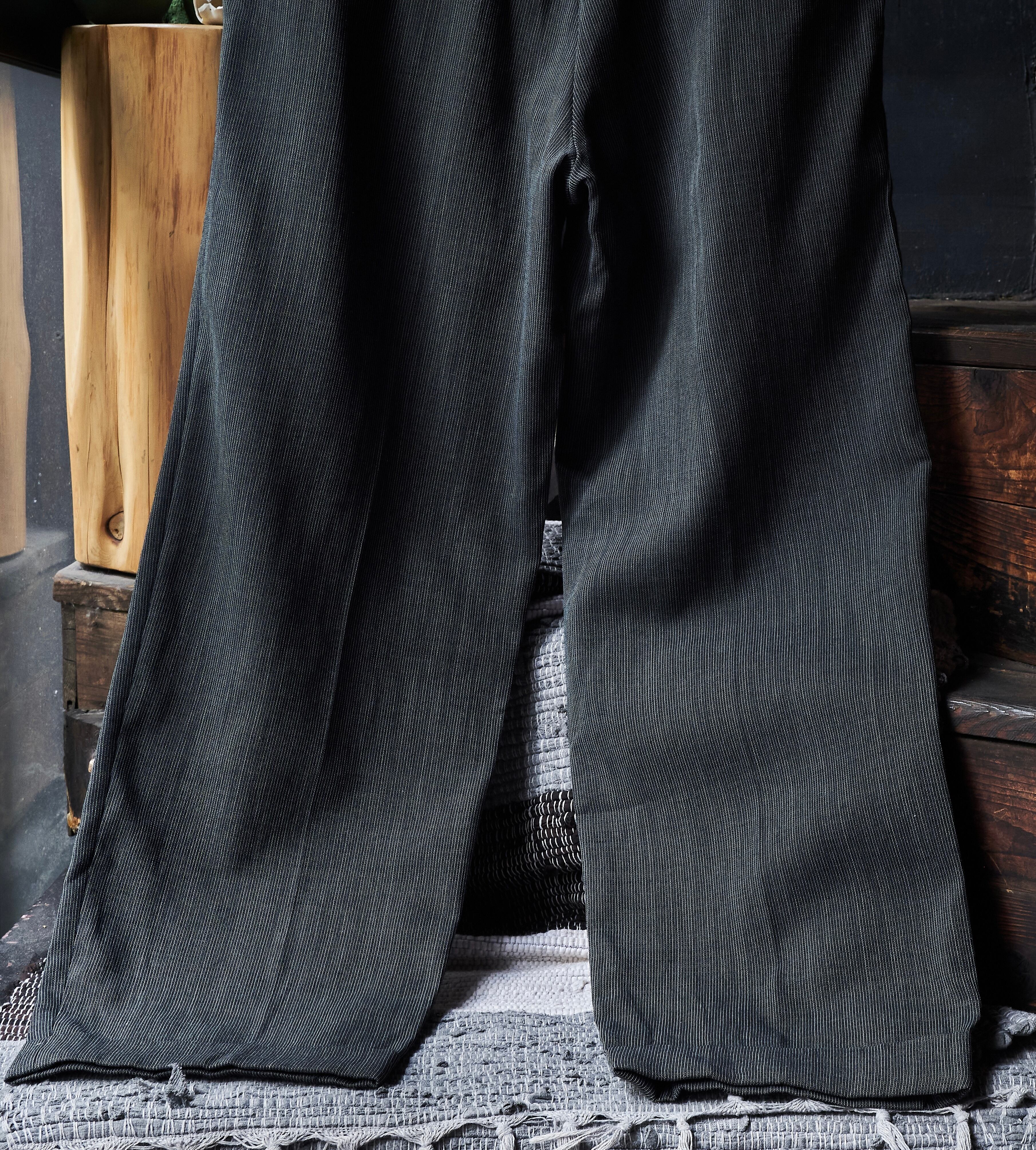 80s euro Black woven summer wool slacks | FOLLIEE.