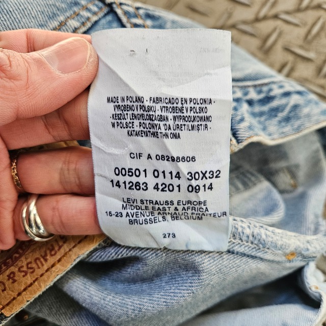 00s Euro Levi