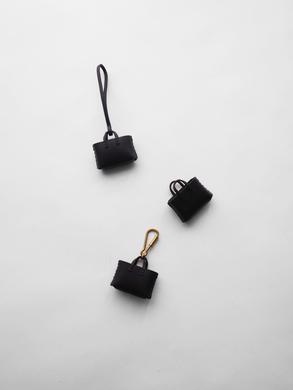 [ MOLVAR ] MINI BAG KEY HOLDER / ミニバッグキーホルダー 本革 イタリアンレザー 革所