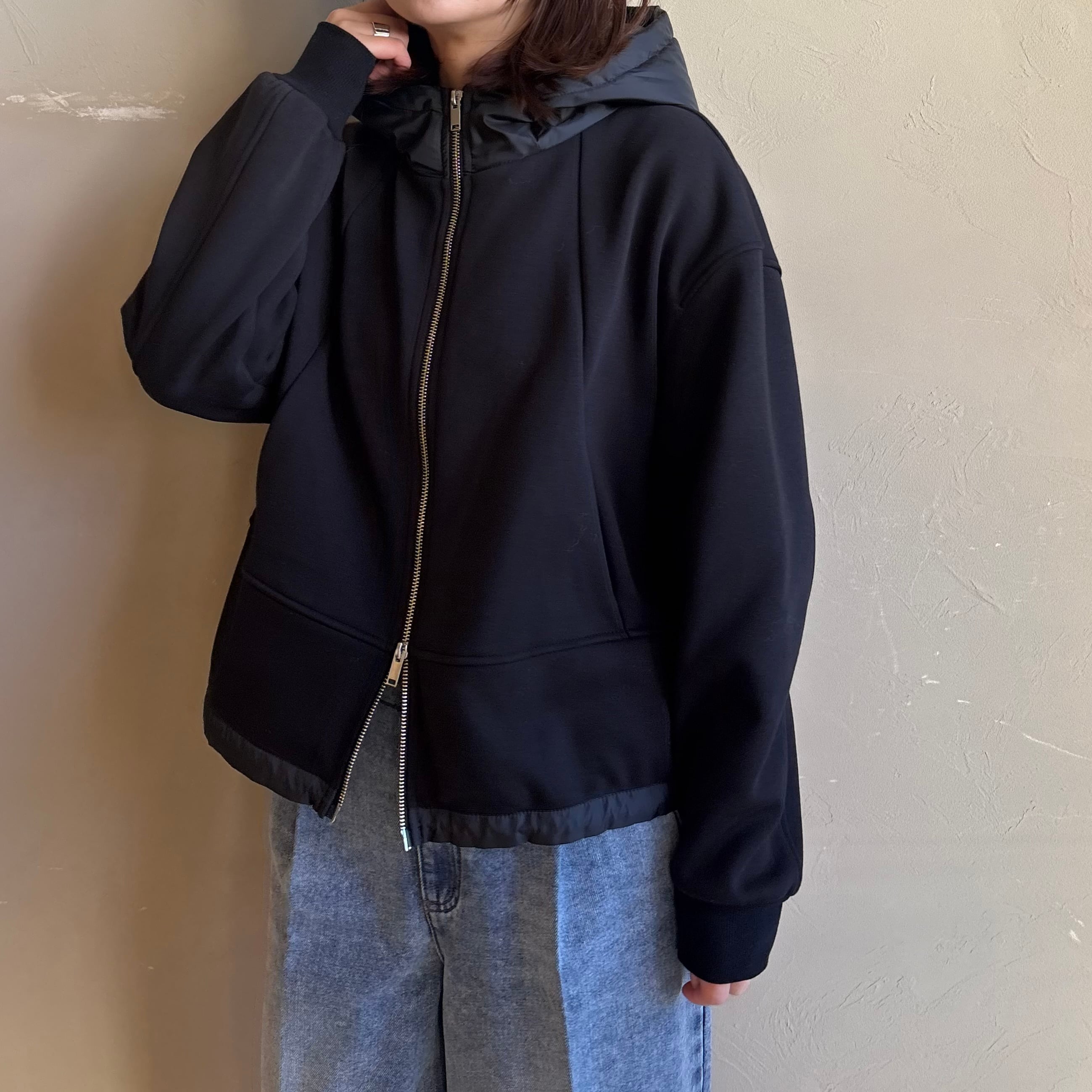 【 PASSIONE 】BOMBER HEAT 切り替えジップフーディ