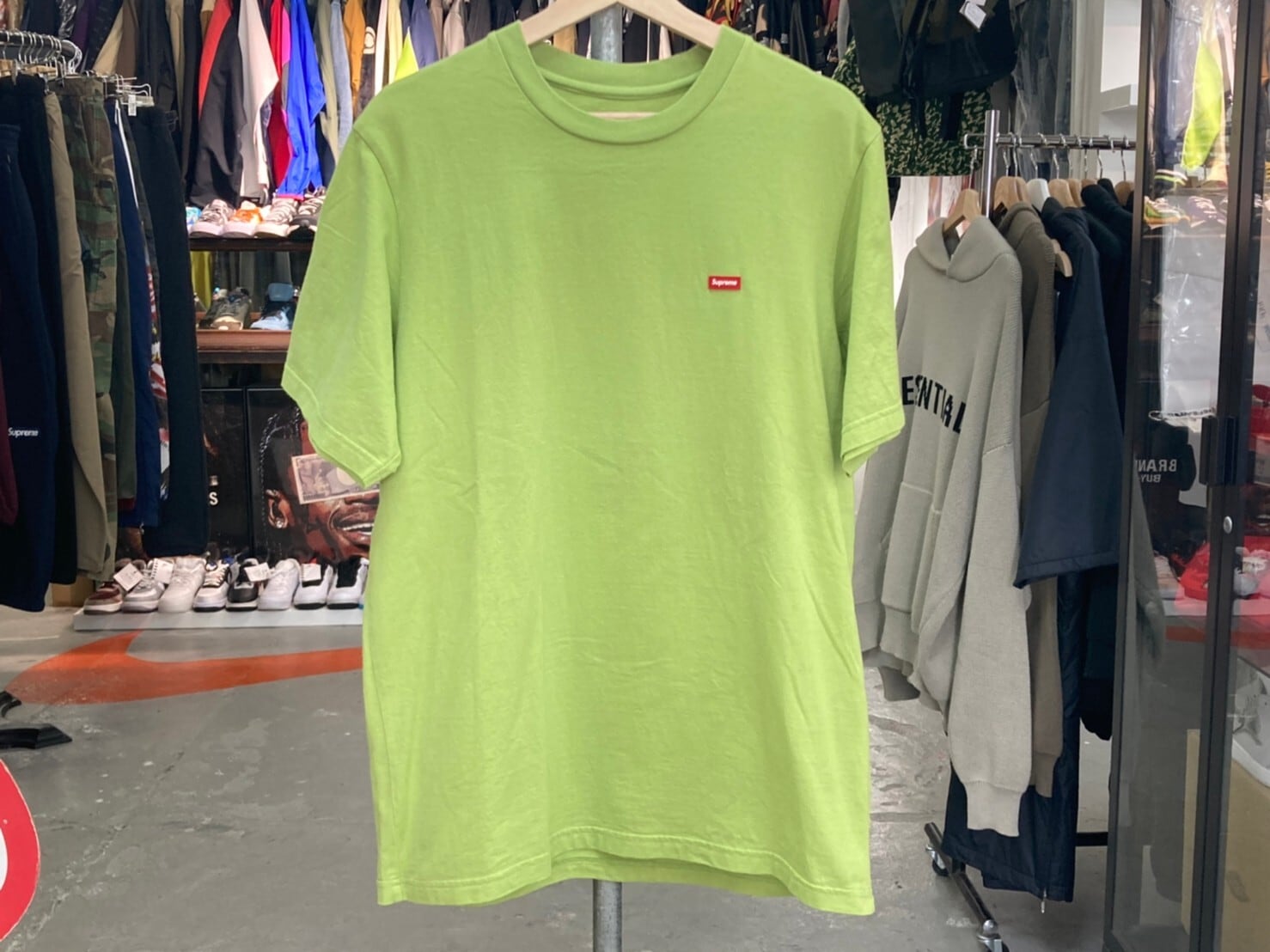 supreme small box logo tee