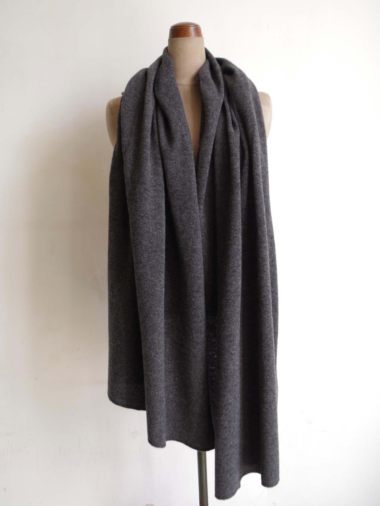 Oblada KNIT SHAWL