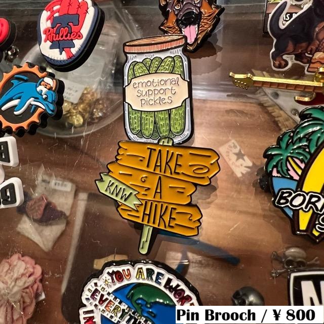 TOPANGA Jewelry pin brooch "TAKE A HIKE" Let's go hiking pin brooch present gift　