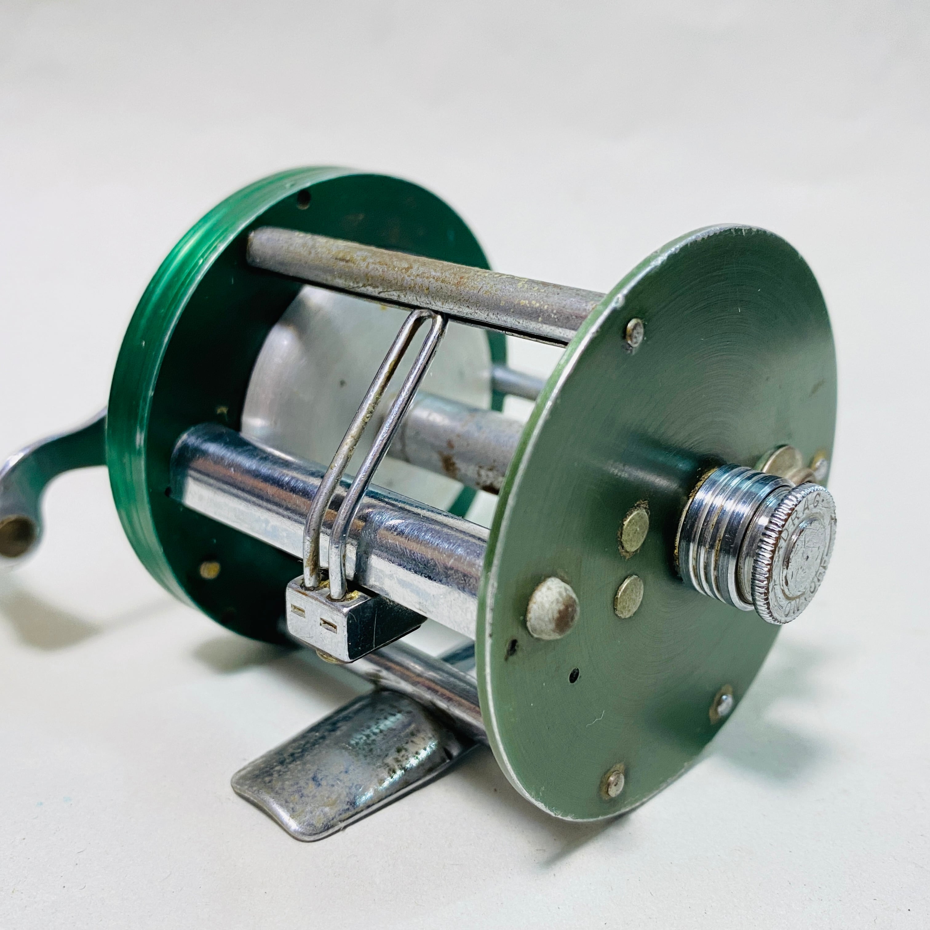 Bronson Green Hornet No.2200 ダイレクトリール Bronson Green Hornet 2200 ダイレクトリール フルオリジナル ベイト