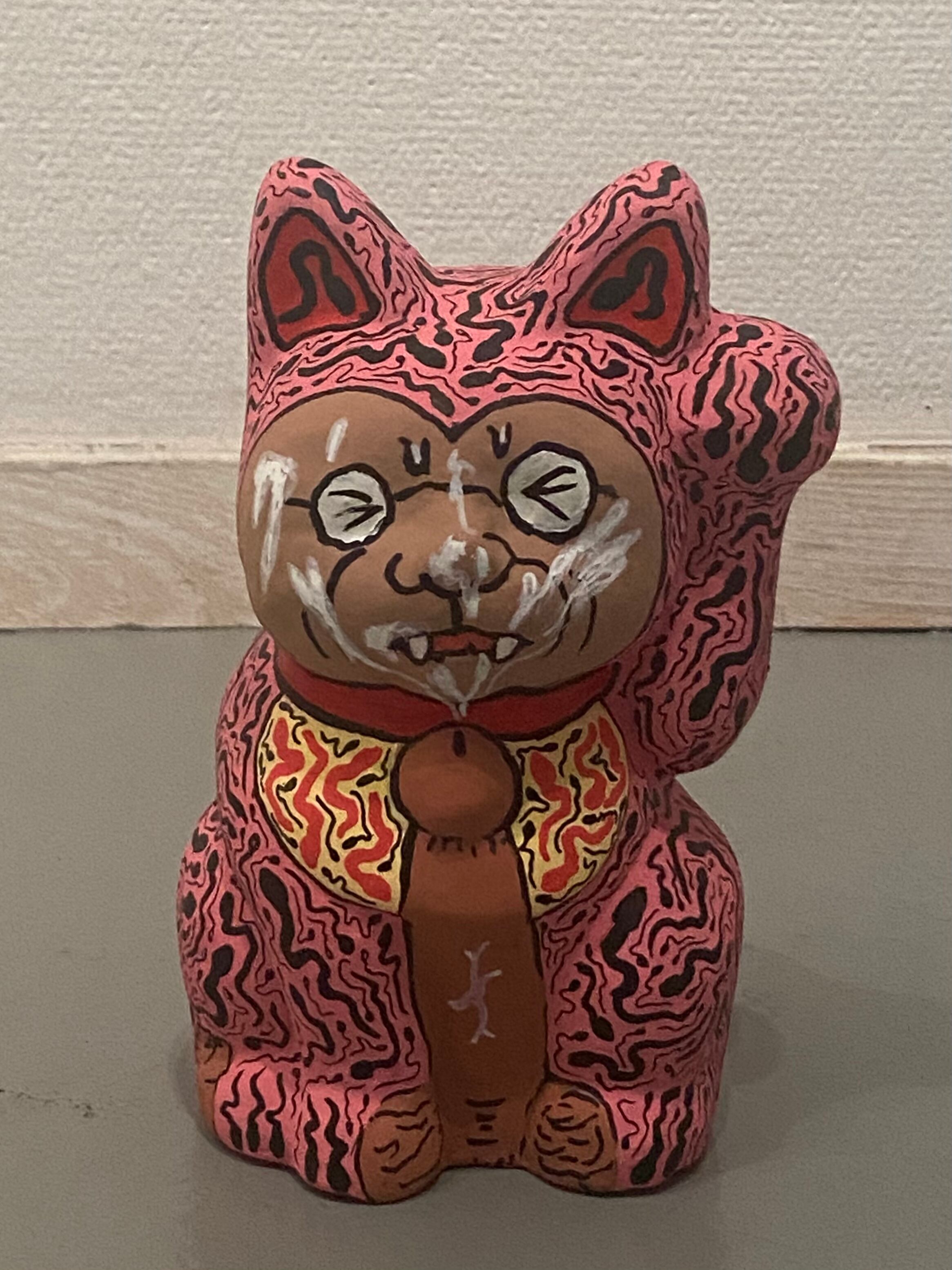 顔射招き猫「村田タイプ」後ろに佐吉と定吉 | 根本敬小売店ーTakashi