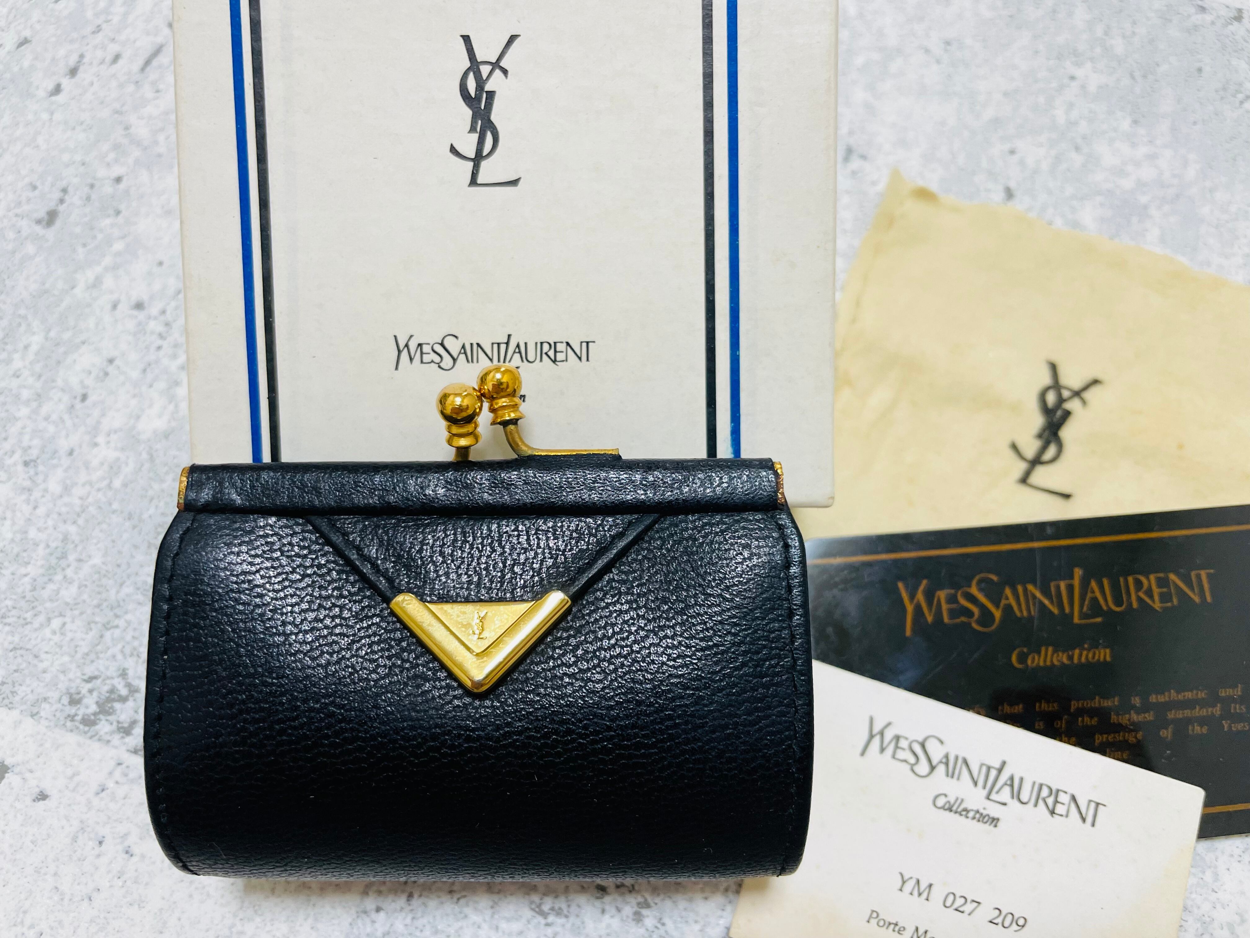 Yves Saint Laurent カサンドラロゴ三角プレート がま口コインケース  