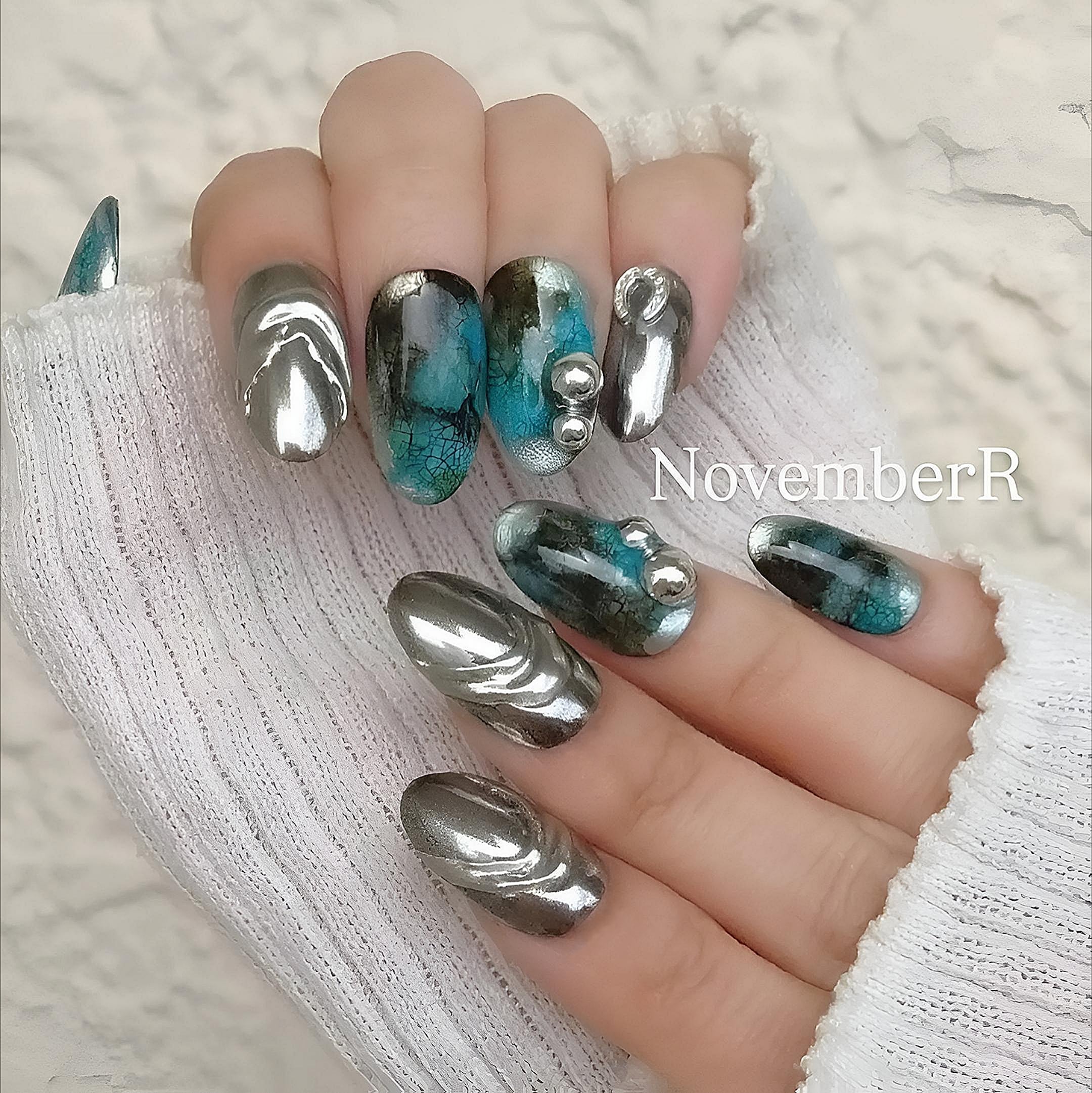 LA879☆ターコイズ×シルバーミラーネイルチップ | NovemberR