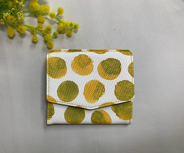 【SRK35】　ミニ財布　（水玉柄）　