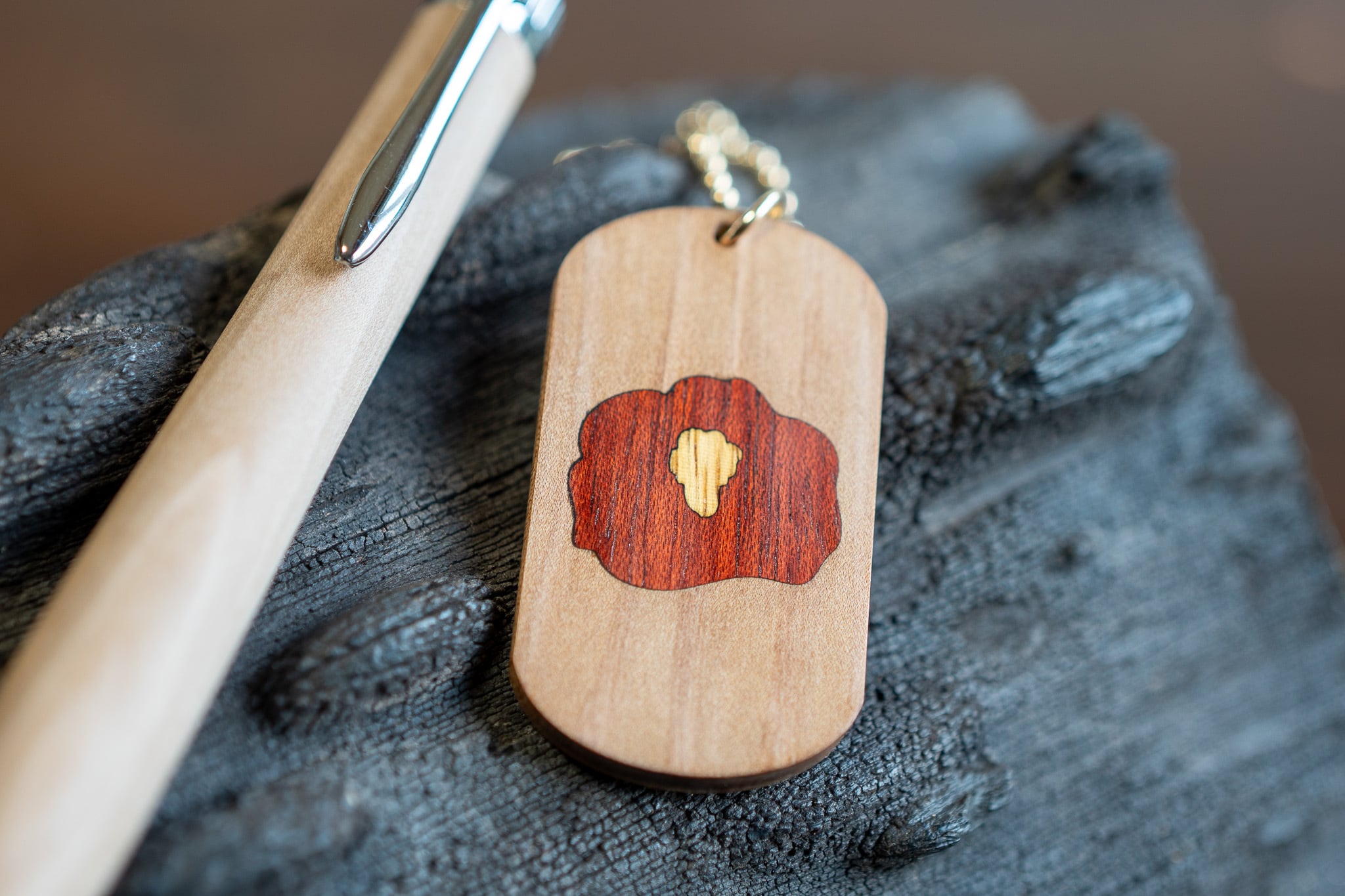 【茶花の女王】椿 2025年 11月限定 受注生産品 ドッグタグ