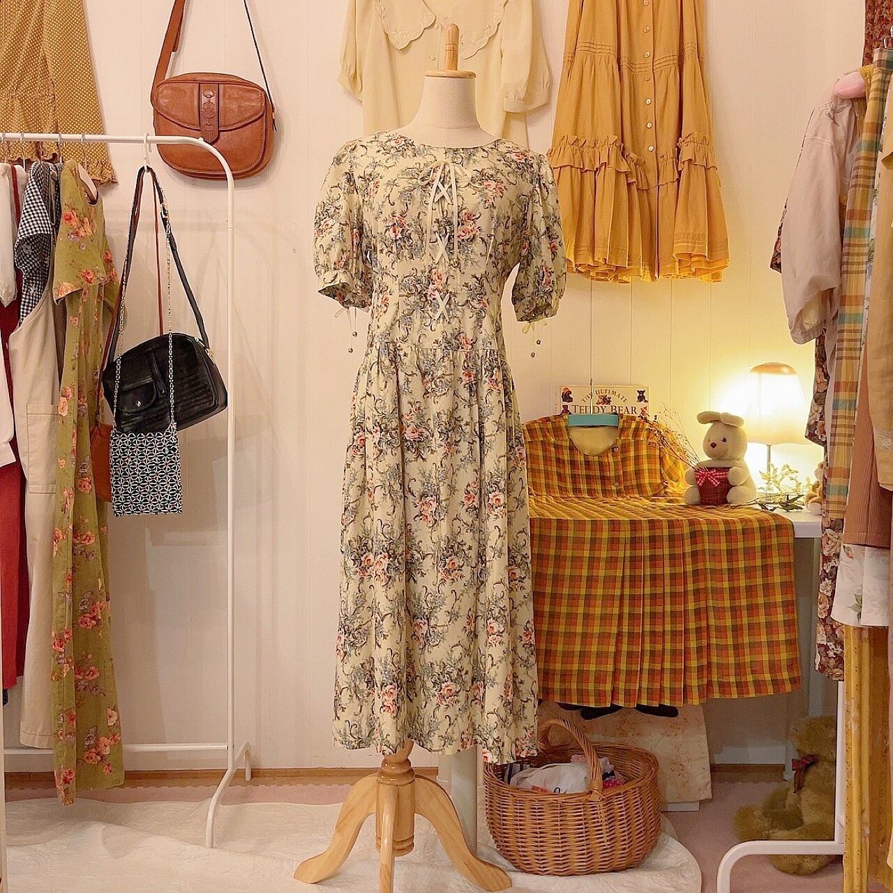 high laced shoes ribbon rose one-piece