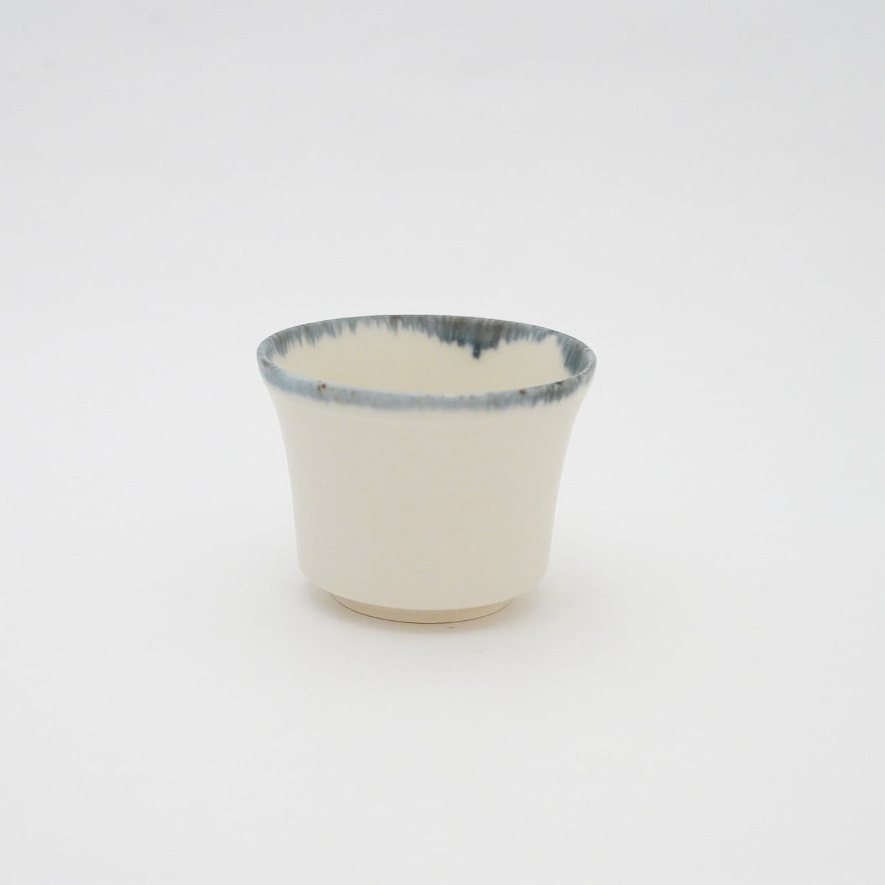 【中曽 智子 】茶杯□