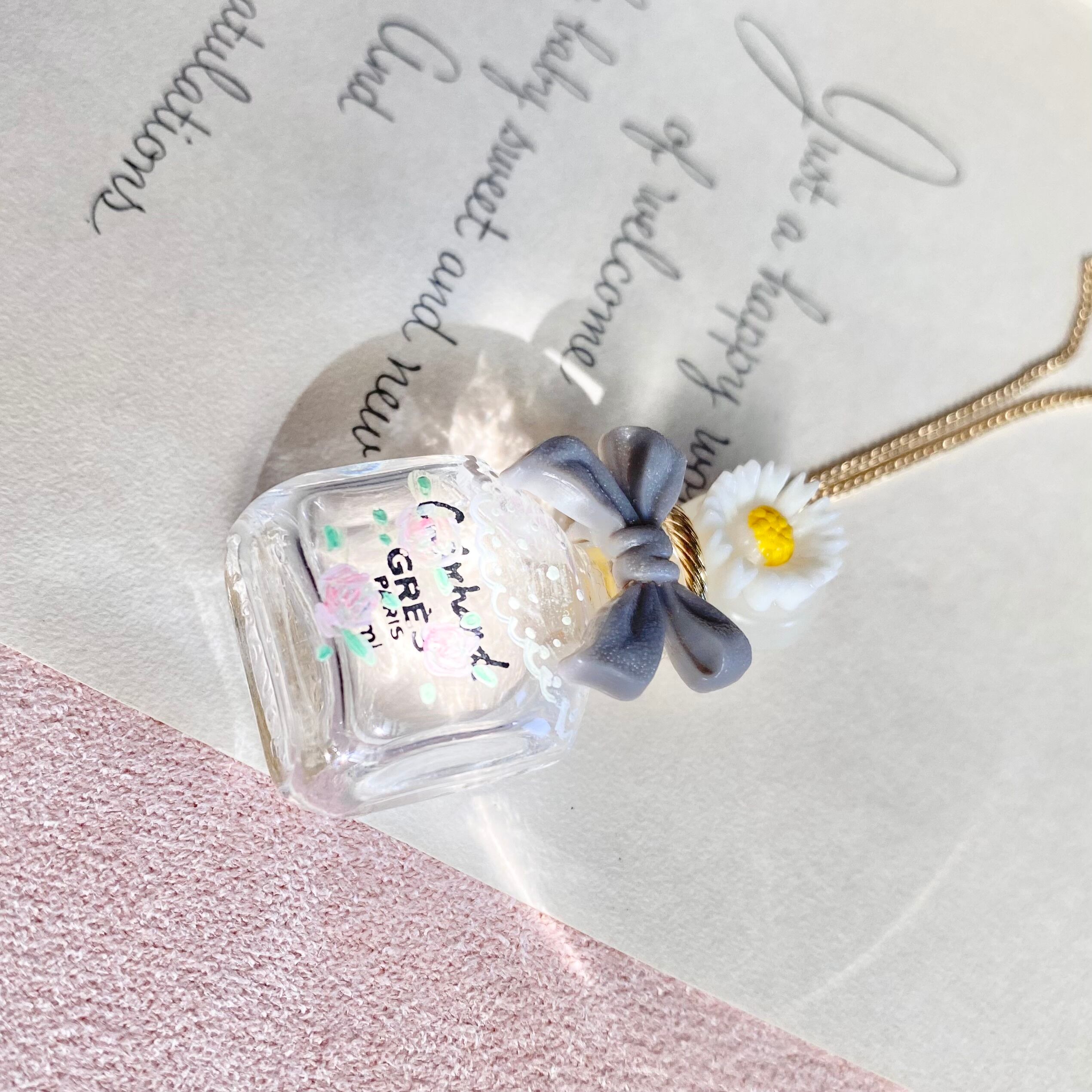 (リトルレディデージー)Hand painted perfume neckless ペイント香水瓶ネックレス