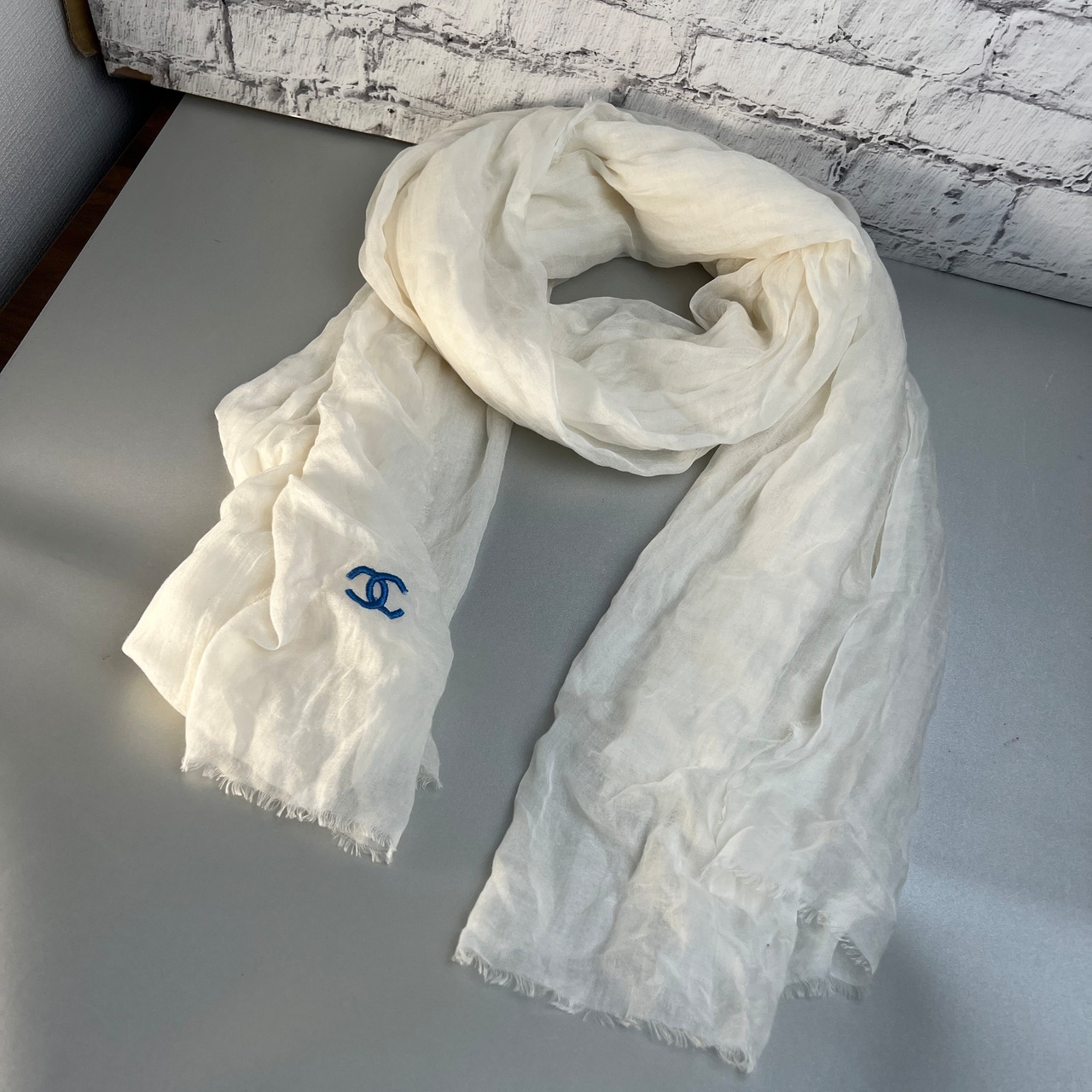 CHANEL シャネル ココマーク タグ付き  ショールホワイト A-9430