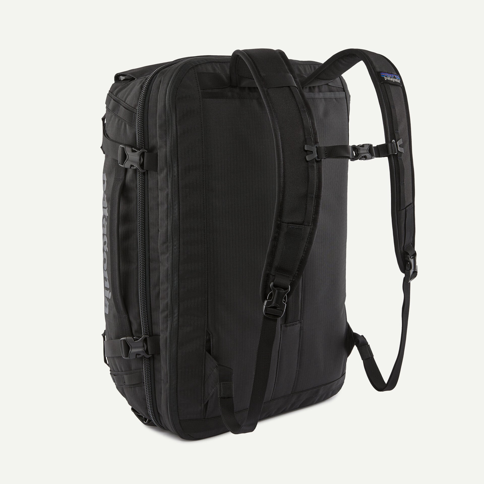 パタゴニア ブラックホール・MLC 45L 新品　海外旅行も可能です。 パタゴニア ブラックホール・MLC 45L Black w/Black 49307 日本正規品